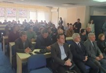 ПРЕДСЈЕДНИК ЧУБРИЛОВИЋ У ФОЧИ: ЧЛАНСКЕ КАРТЕ ДОБИЛО 100 НОВИХ ЧЛАНОВА ДЕМОС-а