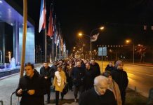 Руководство и чланови ДЕМОС-а на скупу под називом “За Републику Српску” у Бања Луци