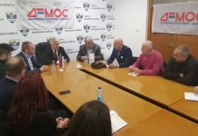 НЕДЕЉКО ЧУБРИЛОВИЋ у Козарској Дубици: Чланови ДЕМОС-а за РАЗВОЈ СРПСKЕ и останак у њој