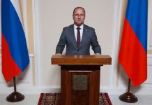 ЈАЧАТИ ОДНОСЕ СА РУСИЈОМ: ГЕНЕРАЛНИ СЕКРЕТАР ДЕМОС-а БОРАН БОСАНЧИЋ У МОСКВИ
