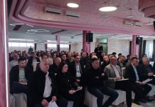 Сједница Главног одбора ДЕМОС-а на Палама: Пет успјешних година