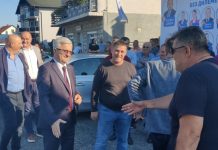 ЧУБРИЛОВИЋ ОТВОРИО КАНЦЕЛАРИЈУ ДЕМОС-а У БУКОВИЦИ ВЕЛИКОЈ