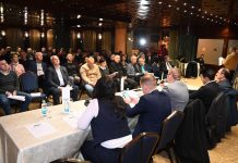 БОСАНЧИЋ: ИЗУЗЕТНО СМО ЗАДОВОЉНИ ИЗБОРНИМ РЕЗУЛТАТИМА
